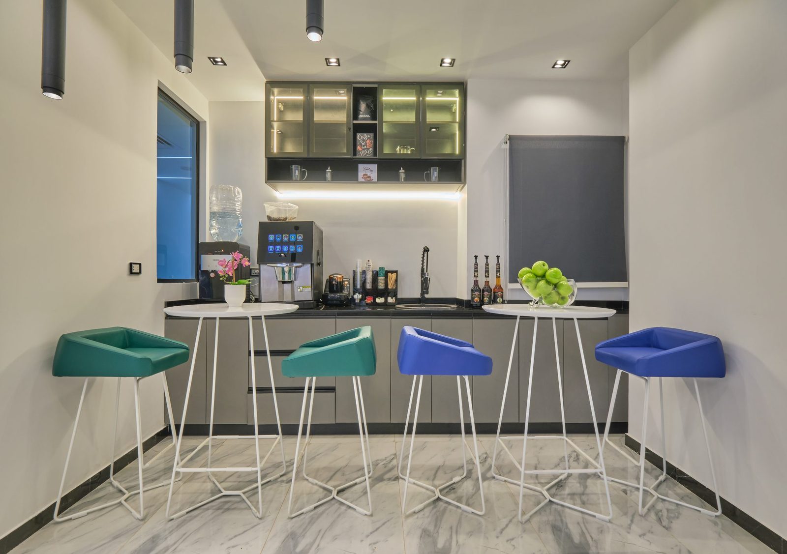 Mohm × Bella Vita Elite – interiors photography by Amr El Hadeka, image 3 of 3